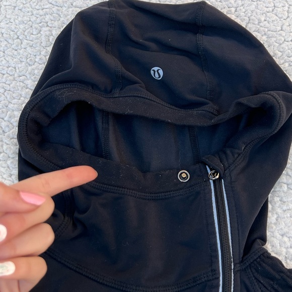 Lululemon Rare Run For It Pullover Size 6 - Picture 14 of 14